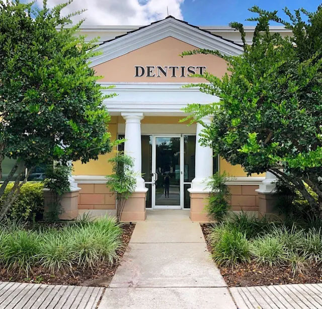 Orofacial & Dental Implant Surgery | Sinus Lift, Bone Grafting for Implants and Replacing Missing Teeth